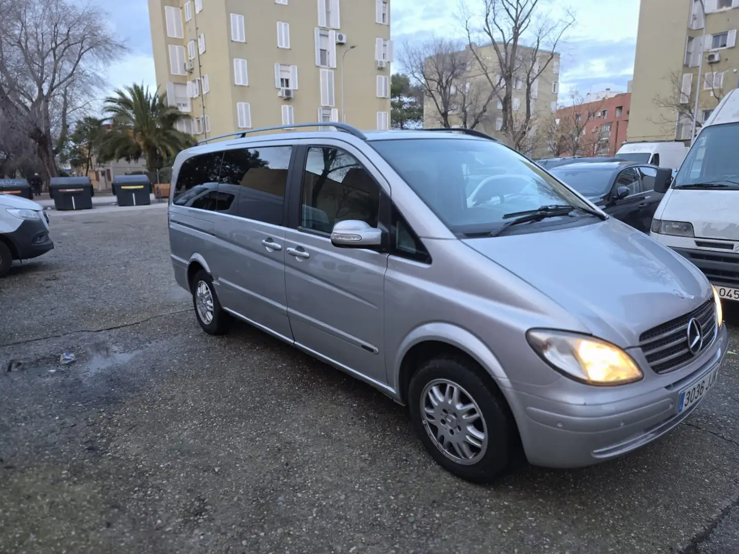 Mercedes-Benz Viano 2.2CDI Ambiente Larga - 2