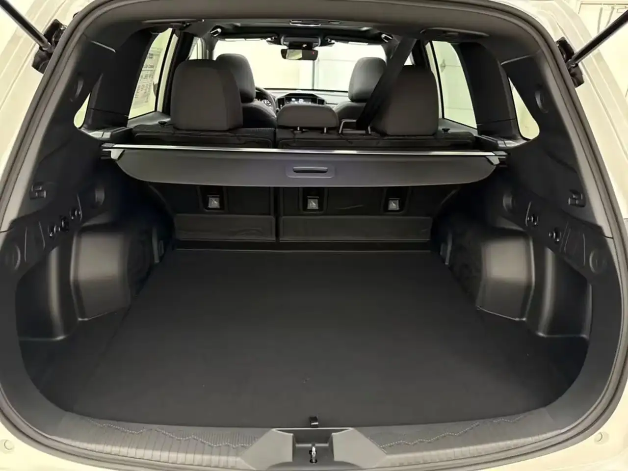 Subaru Forester снимка Subaru Forester