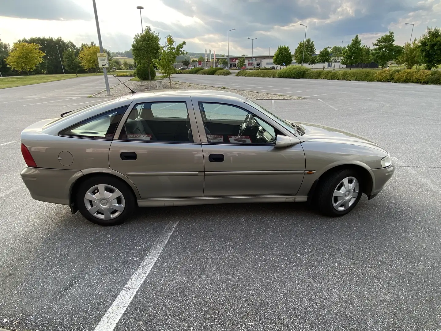 Opel Vectra Vectra 2,0 DI 16V Ds. Silber - 2