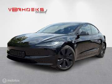 Premium Long Range AWD 78 kWh + Trekhaak