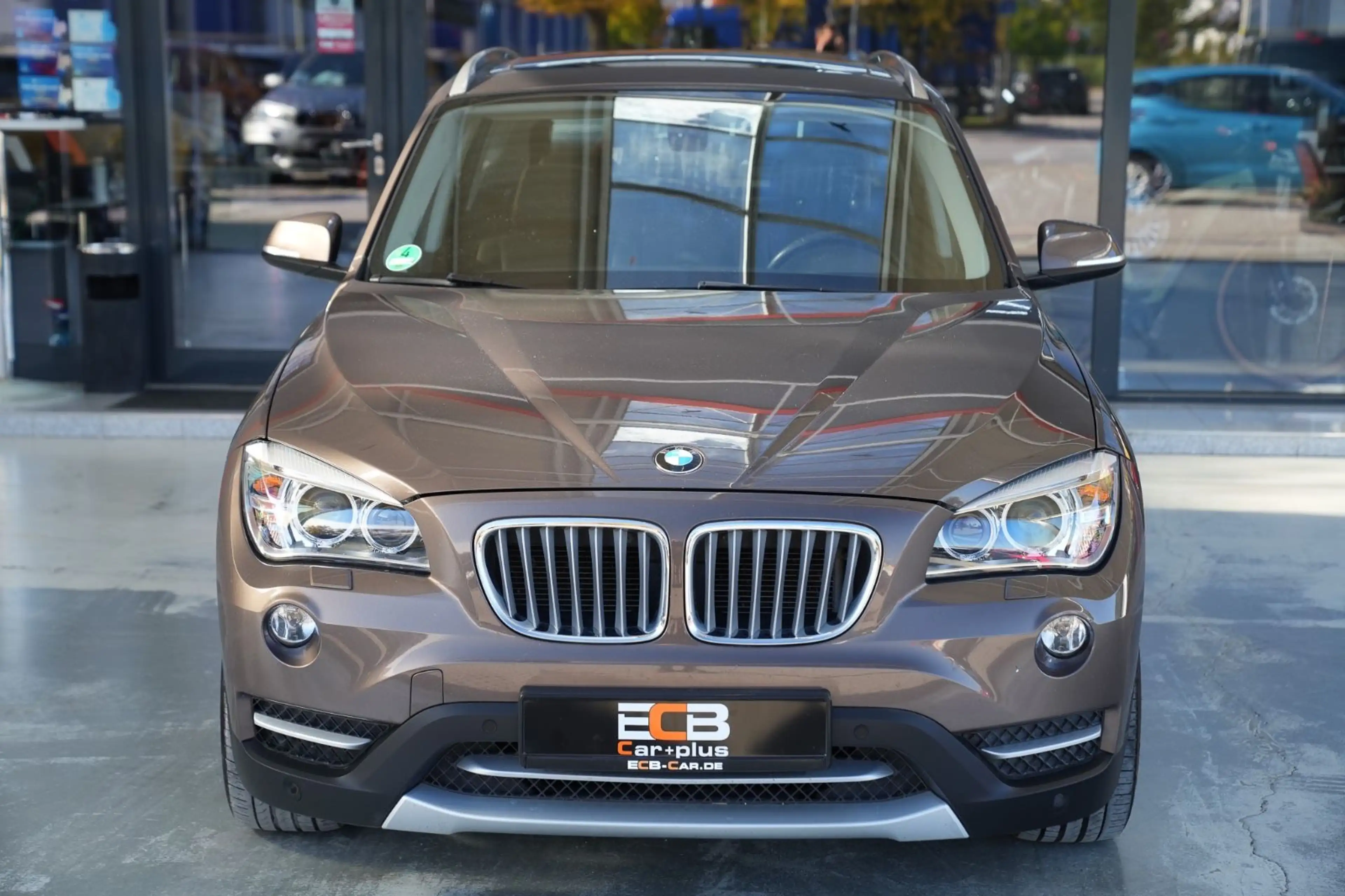 BMW X1 xDrive 20 d *SHZ/Klimaaut./AHK* — photo 9