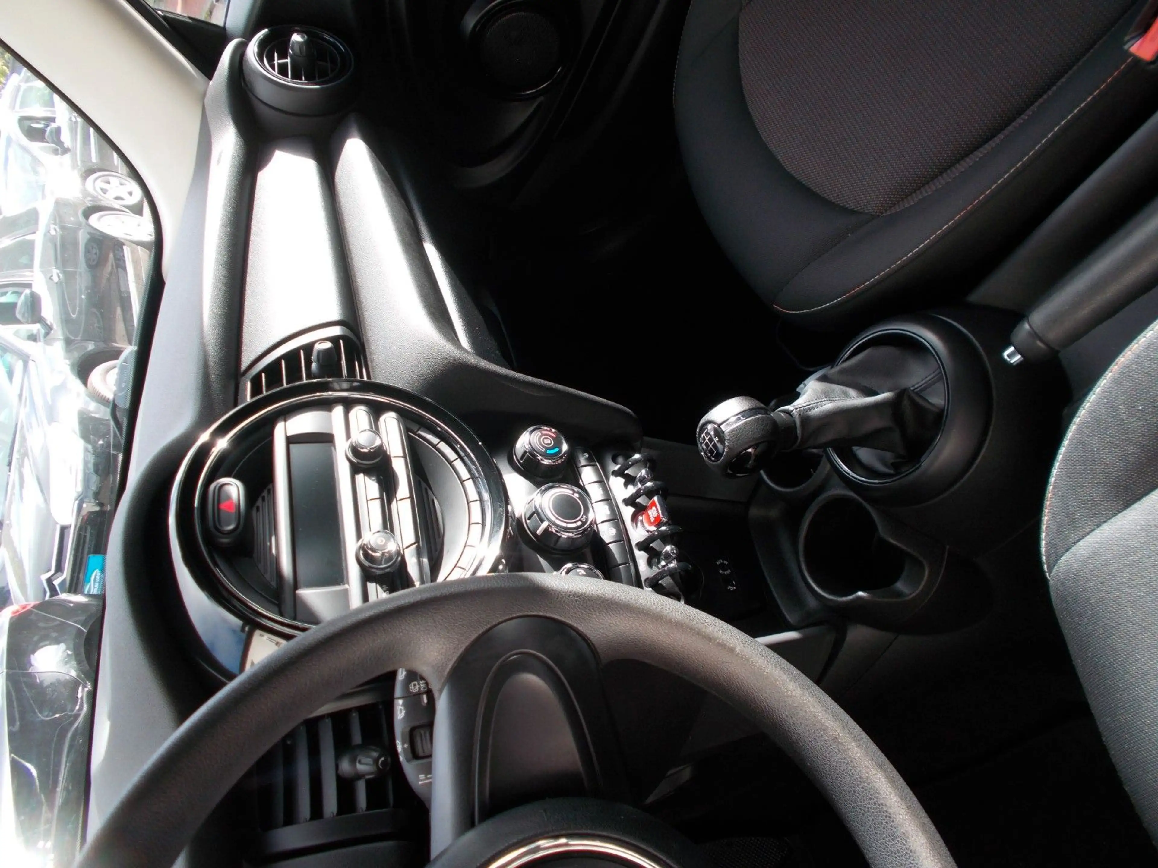 MINI One Mini 3-trg. One 1.Hand — photo 11