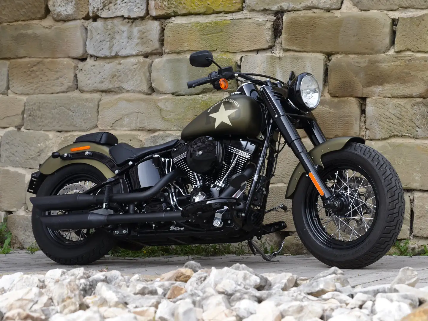 Harley-Davidson Softail Slim SLIM S 110 1.HAND DEUTSCH ! 4.500 KM ! KESS TECH Grün - 1