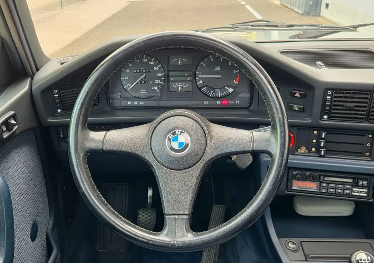 BMW 520 SERIE 520 i E28 Etat concours 1ère main, foto 4