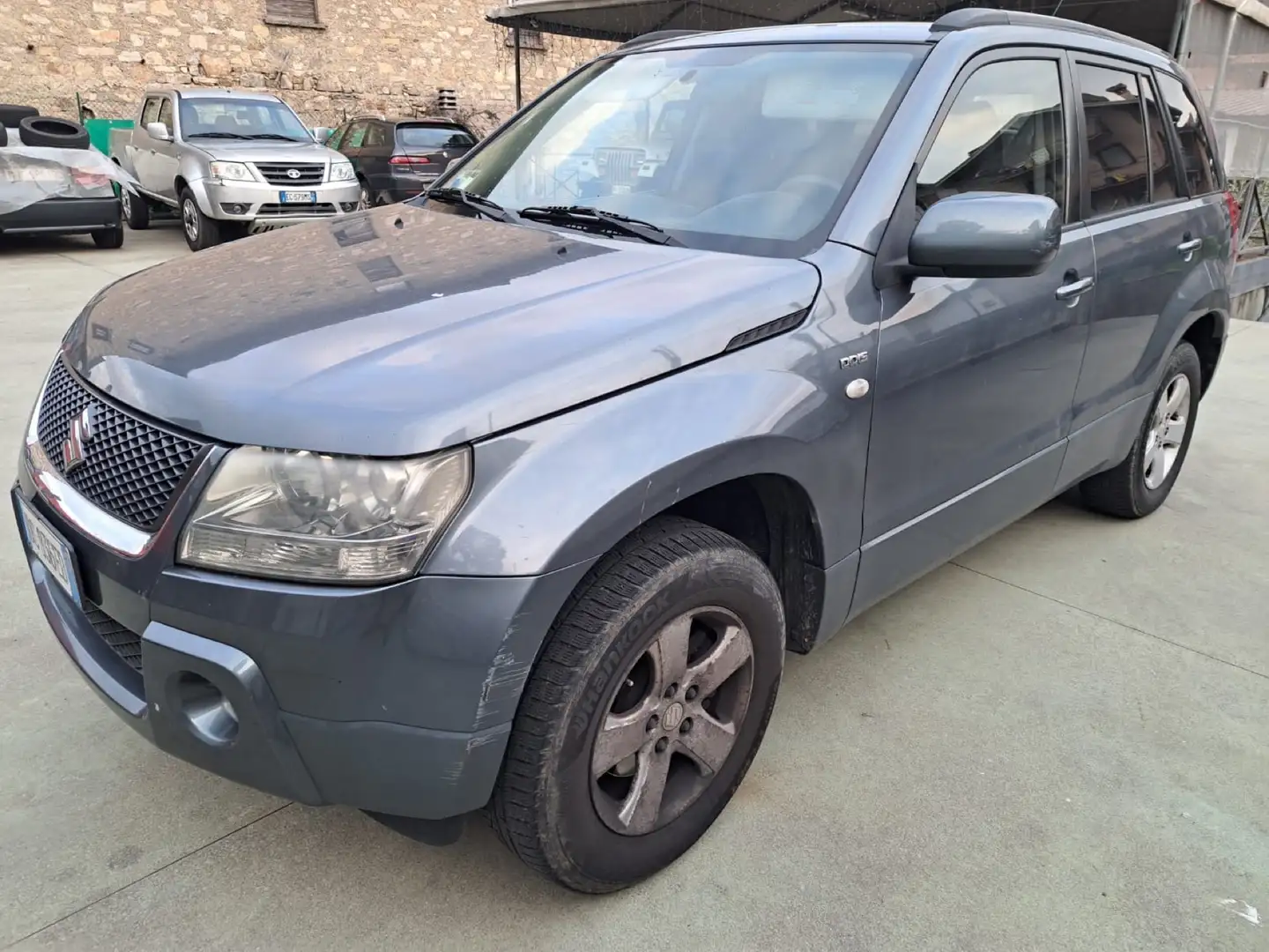 Suzuki Grand Vitara 5p 1.9 ddis Grijs - 2