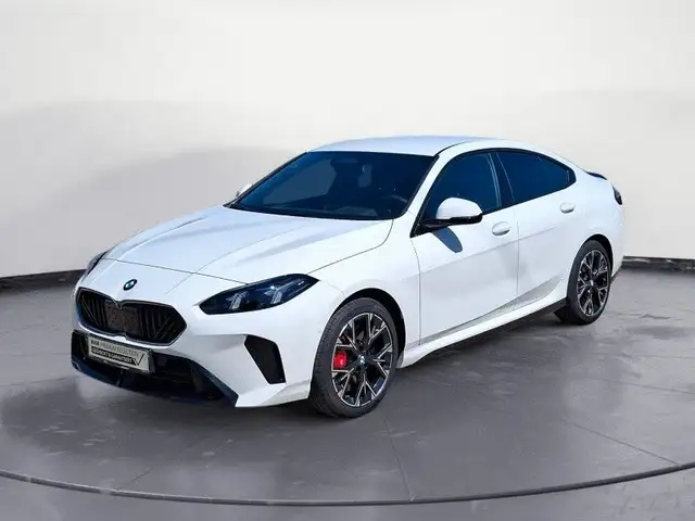 BMW 223 2 Gran Coupe 223 xDrive M Sport  HEAD UP ACC