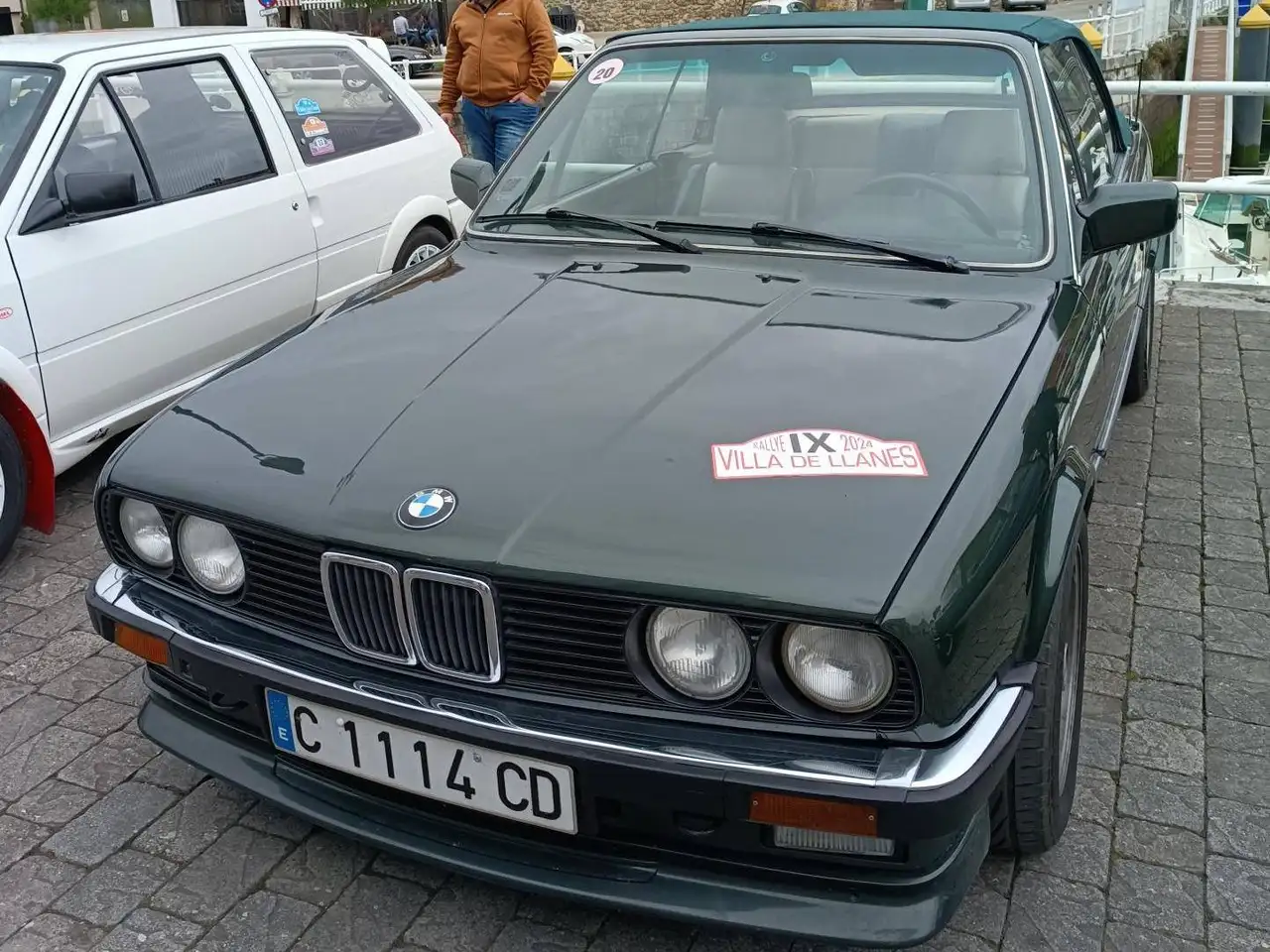BMW 320i Cabriolet, foto 3