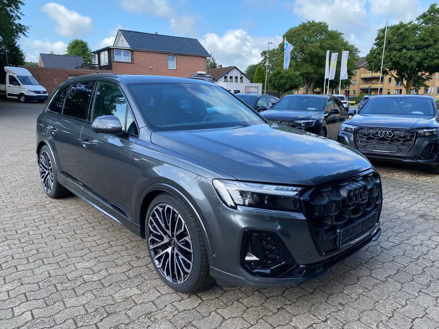 Audi Q7 50 TDI S line 7 Si  Panorama Allradlenkung 22 Grau - 1