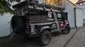 Land Rover Defender 110" Station Wagon 2,5 Td5 Schwarz - thumbnail 2