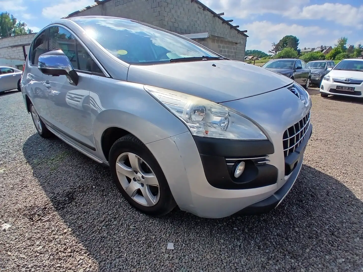 Peugeot 3008 2.0 HDi Active FAP Grau - 1