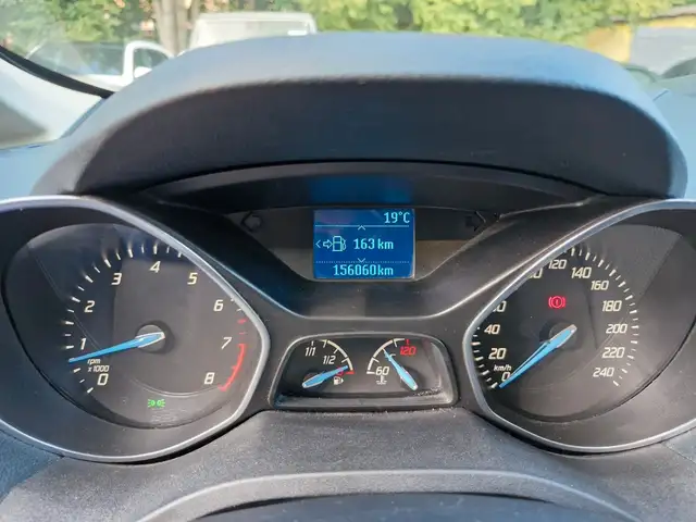 Ford C-Max view 10