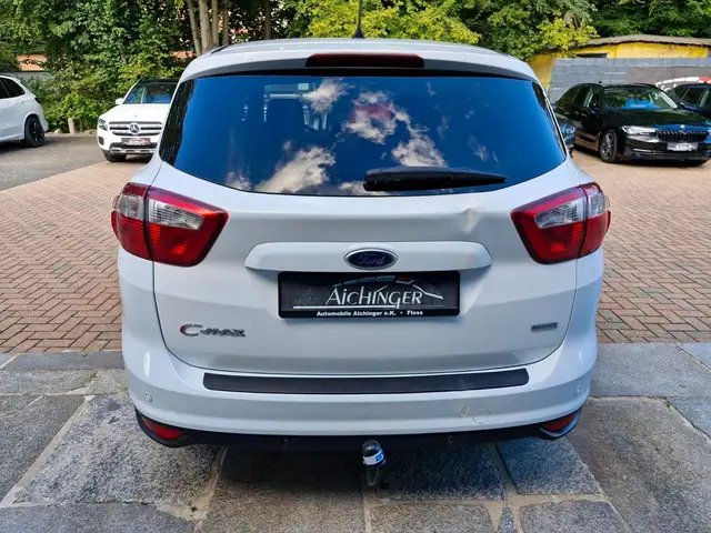 Ford C-Max view 6