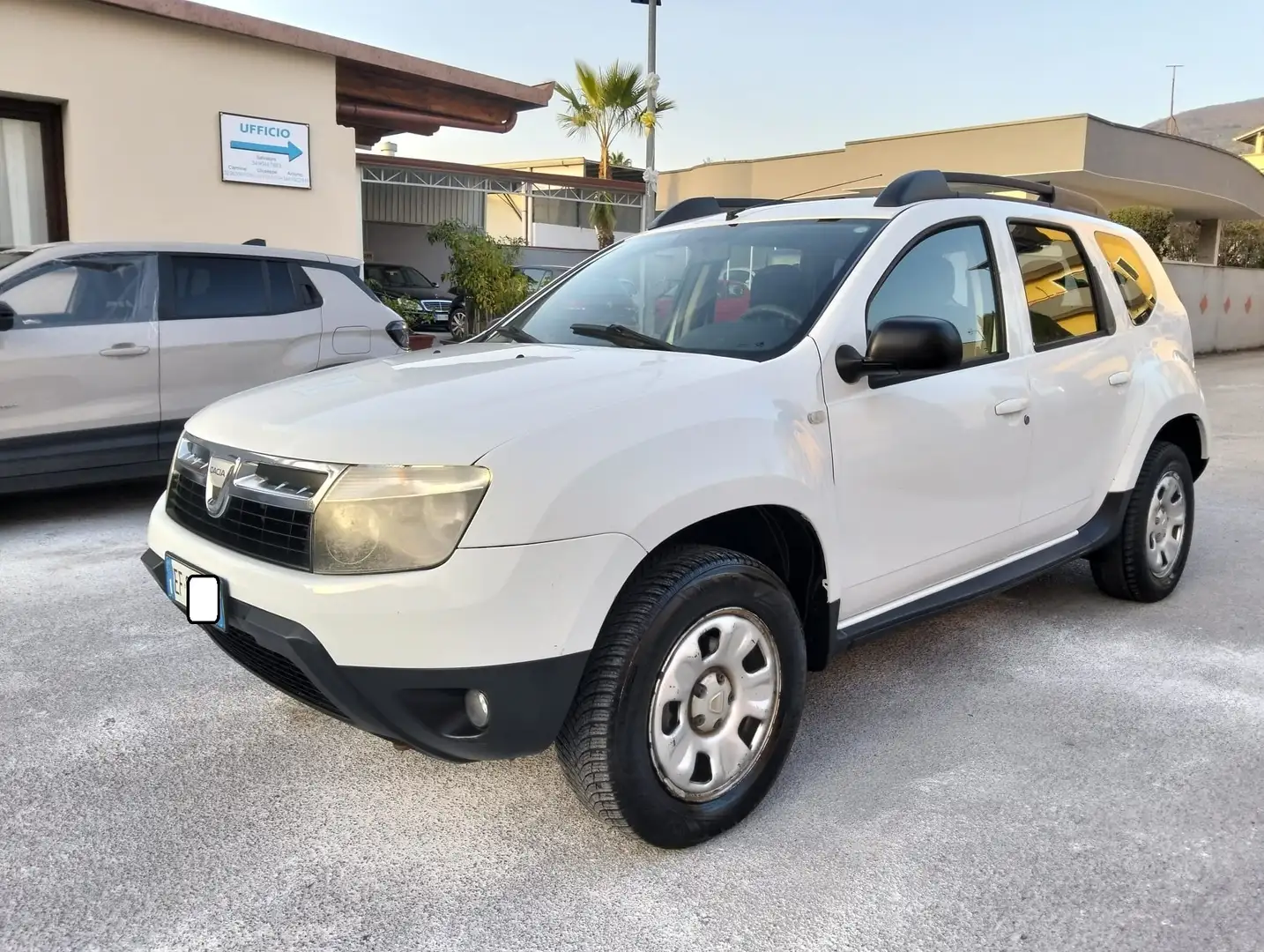 Dacia Duster Duster I 2010 1.5 dci Laureate 4x4 110cv Weiß - 1