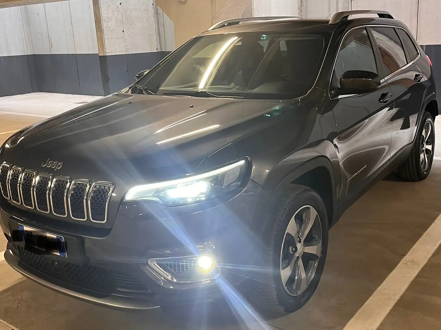 Jeep Cherokee 4X4 LIMITED Gris - 1