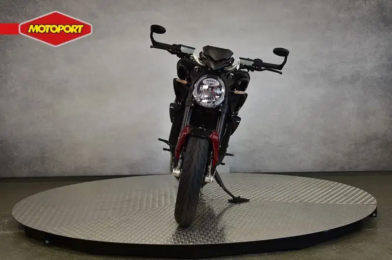 MV Agusta Brutale 800 - foto 3