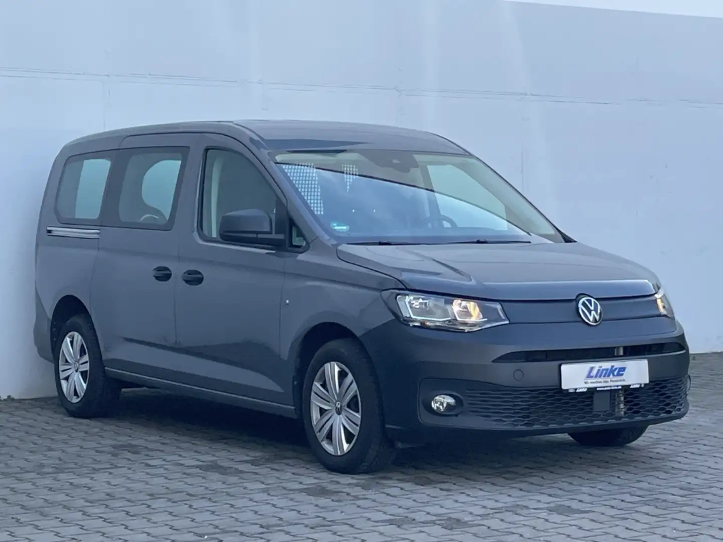 Volkswagen Caddy Cargo 2.0 TDI EcoProfi Standhzg/AHK /Navi/Climat Grau - 2