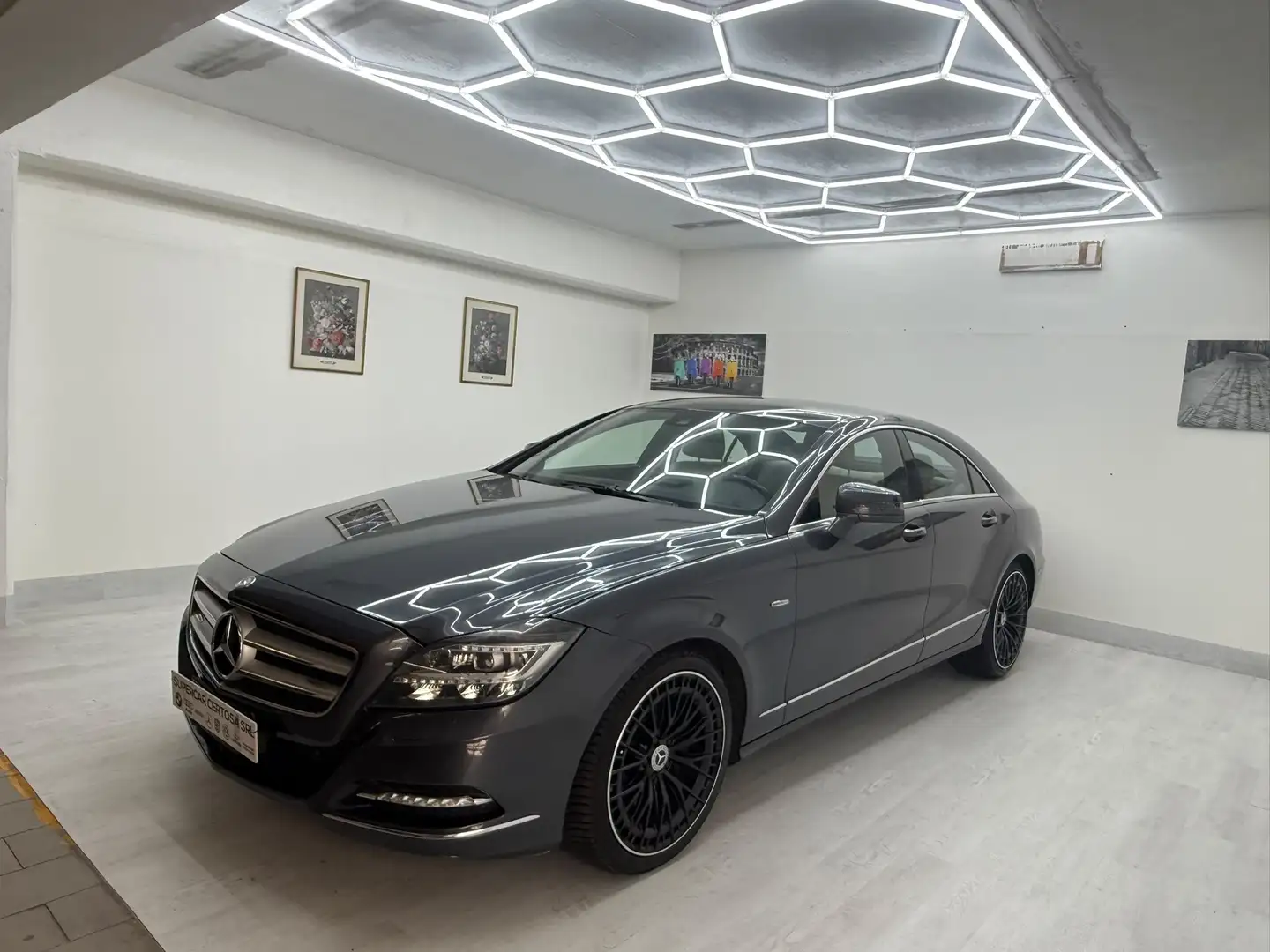 Mercedes-Benz CLS 250 CLS AMG STRA FULL Schwarz - 1