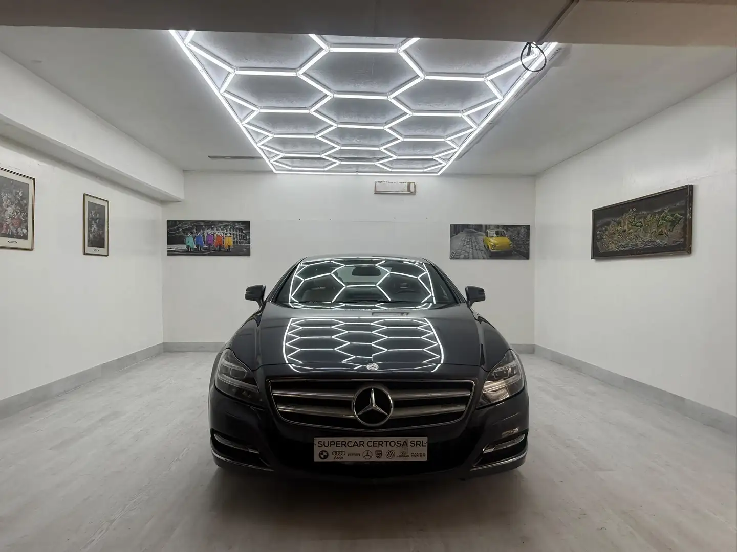 Mercedes-Benz CLS 250 CLS AMG STRA FULL Schwarz - 2