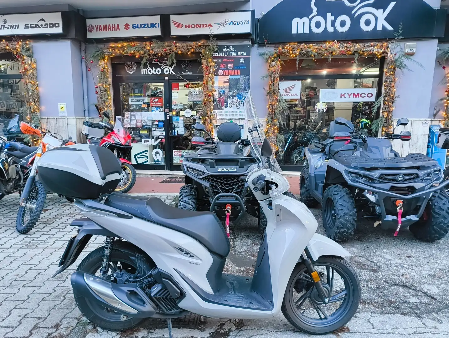Honda SH 150i Szürke - 2