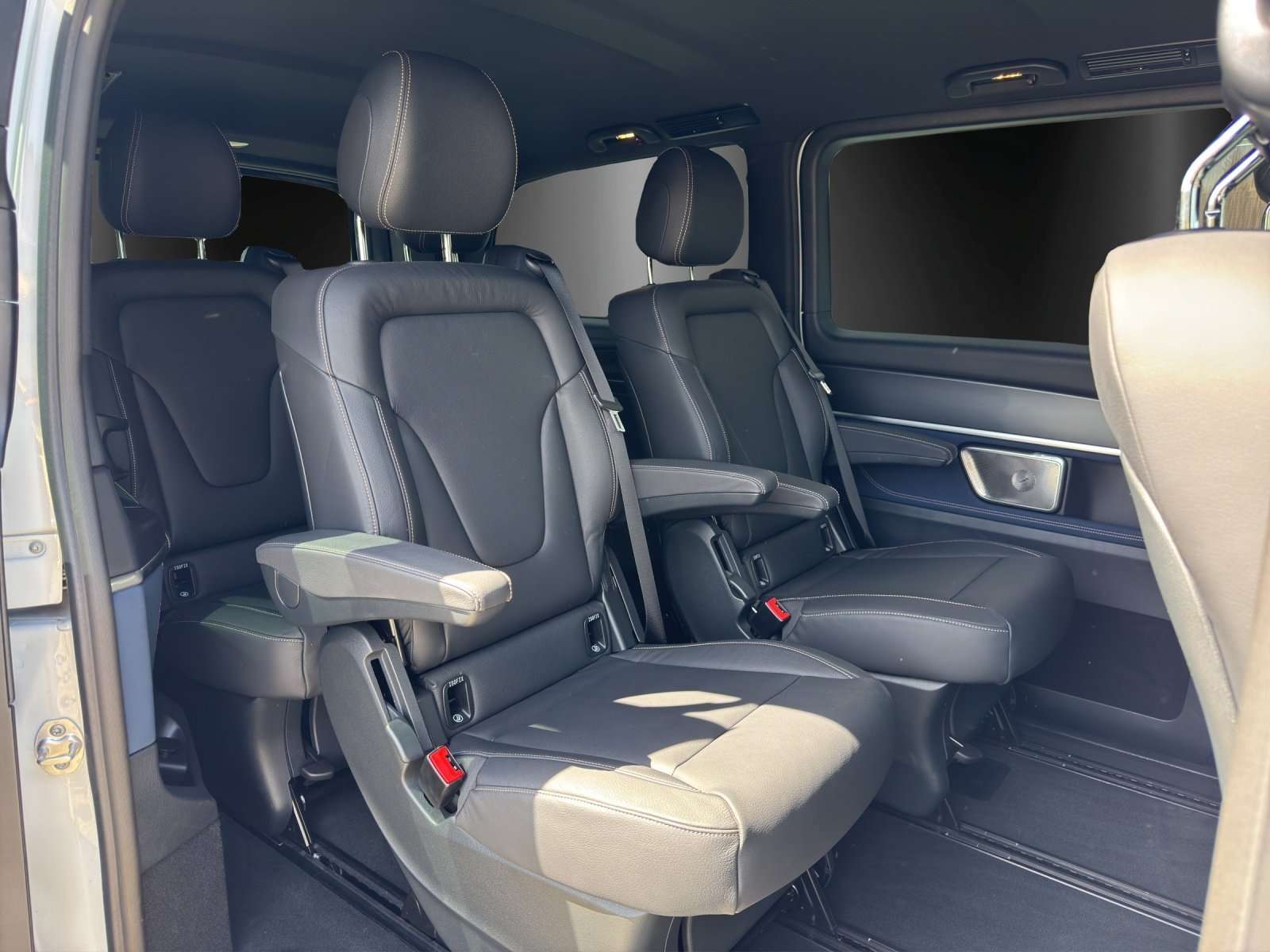 Mercedes-Benz EQV 300