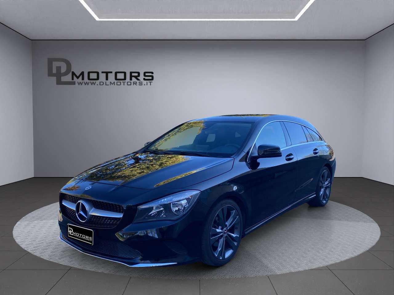 Mercedes-Benz CLA 180 D *Sport *SB *Retrocamera *Neopatentati