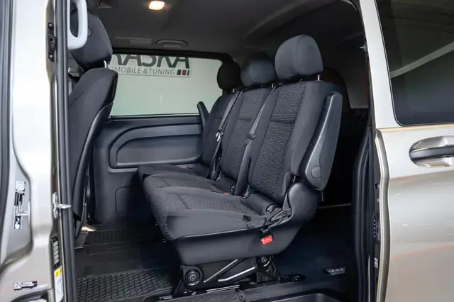 Mercedes-Benz Vito view 14