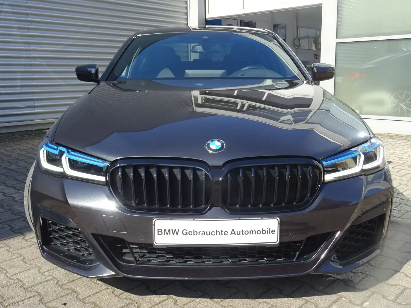 BMW M550 i xDrive Lim. Laser HuD h/k Sitzlüftung AHK Gri - 2