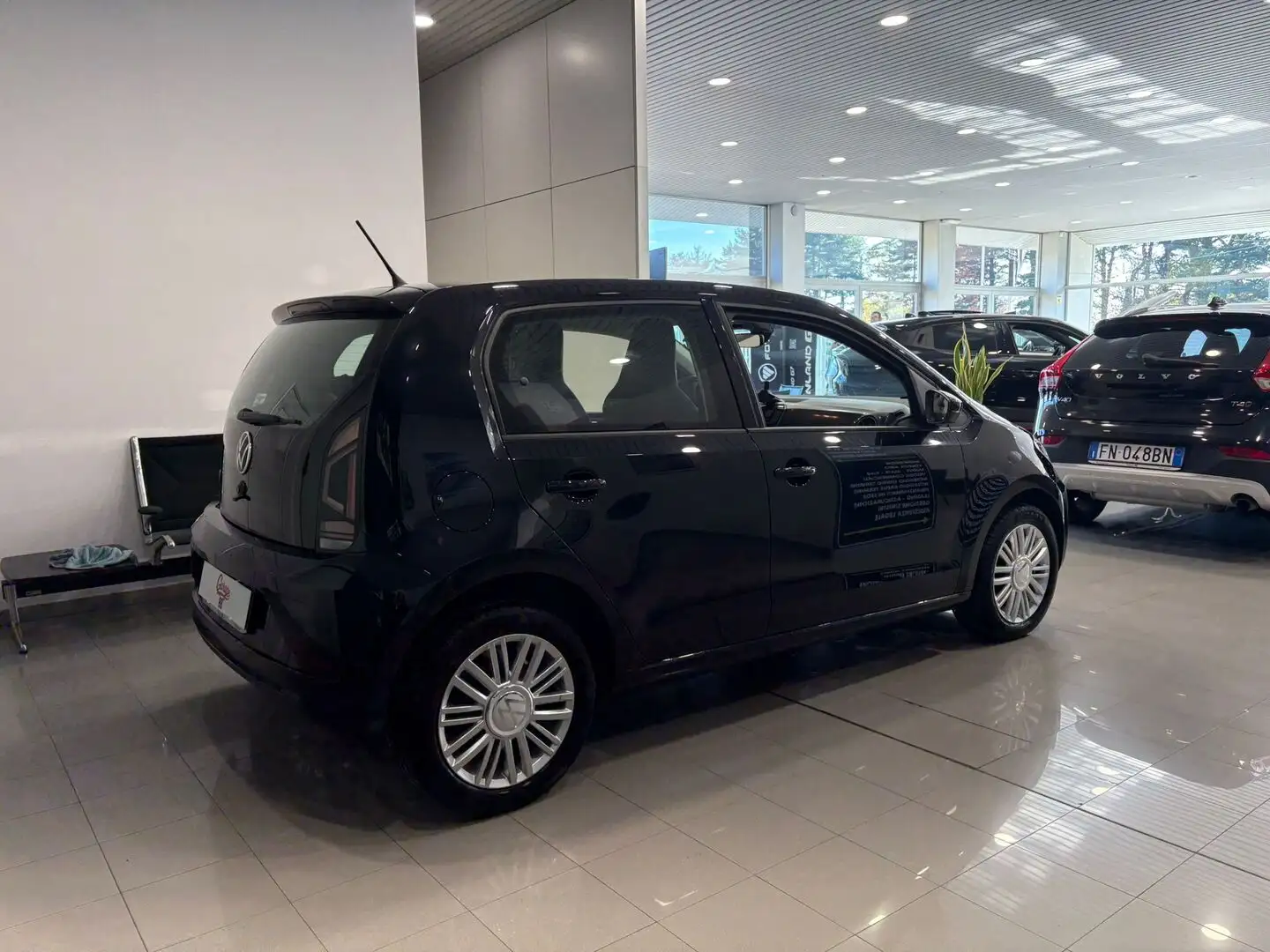 Volkswagen up! 1.0 evo Move up! 65cv Negro - 2