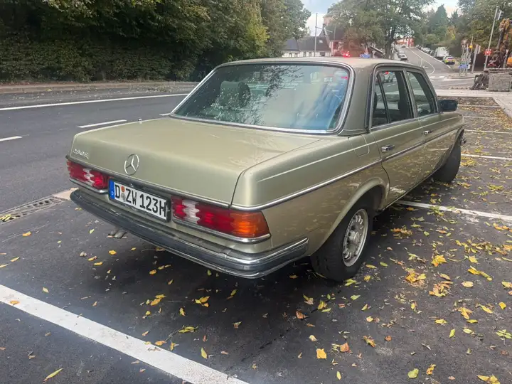 Mercedes-Benz 280