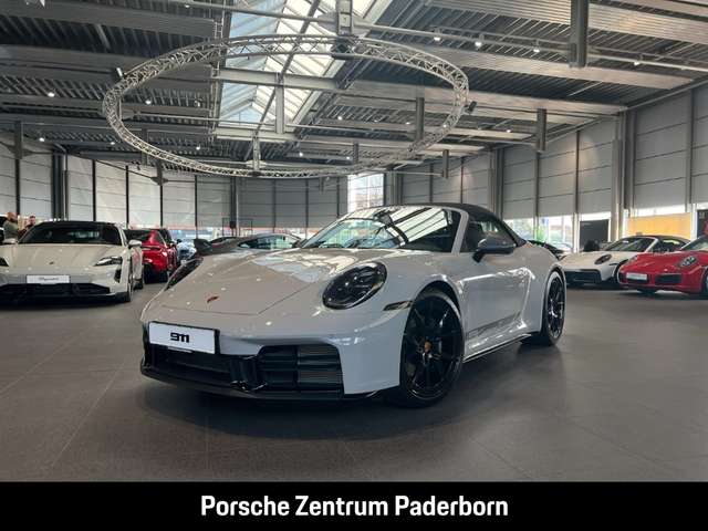 Imagine Porsche 992 911 Carrera T Cabriolet Sportabgasanlage