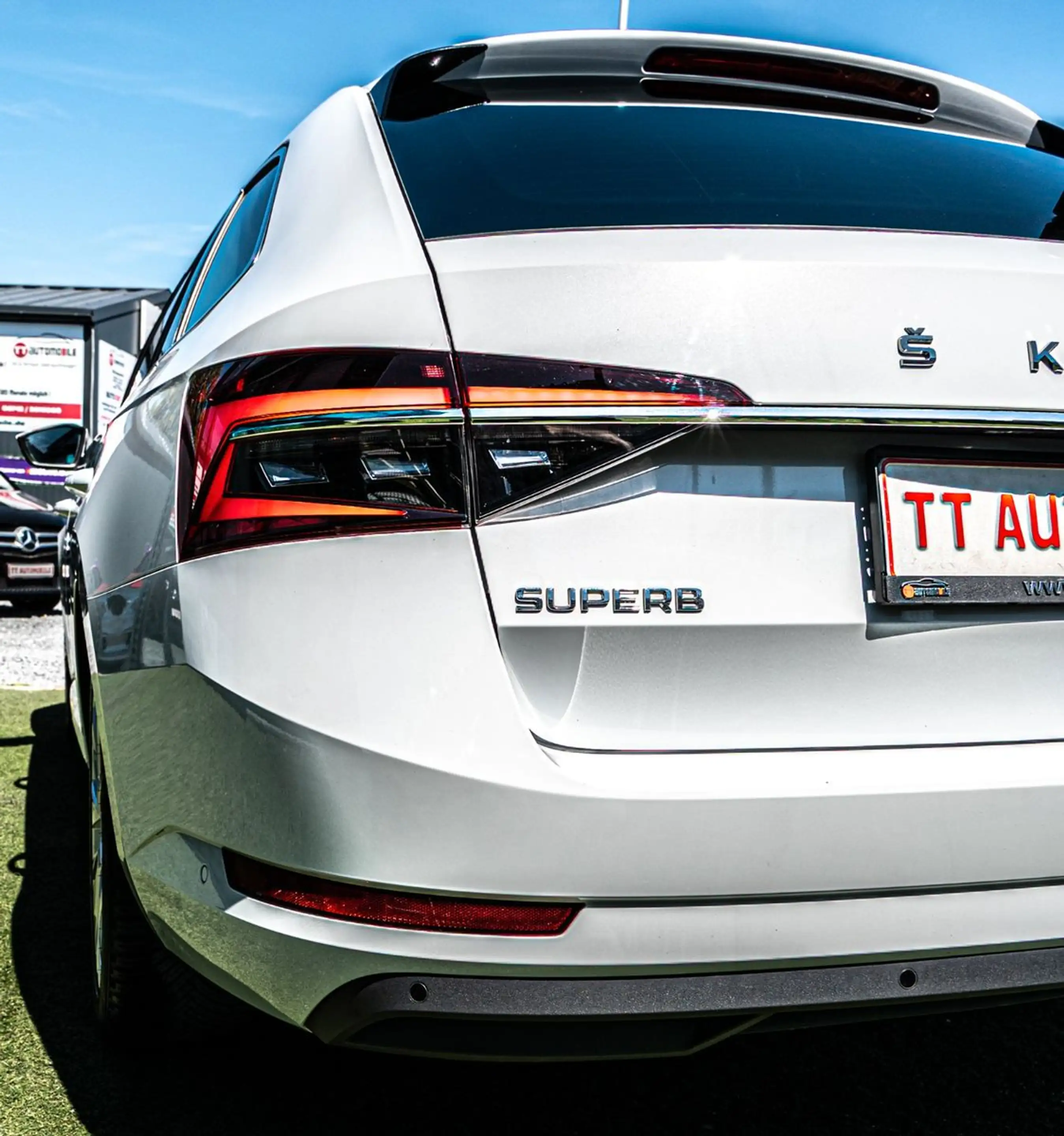 Skoda Superb Style DSG|VIRTUAL|ACC|LHZ|SHZ|AHK|SPURH. — photo 10