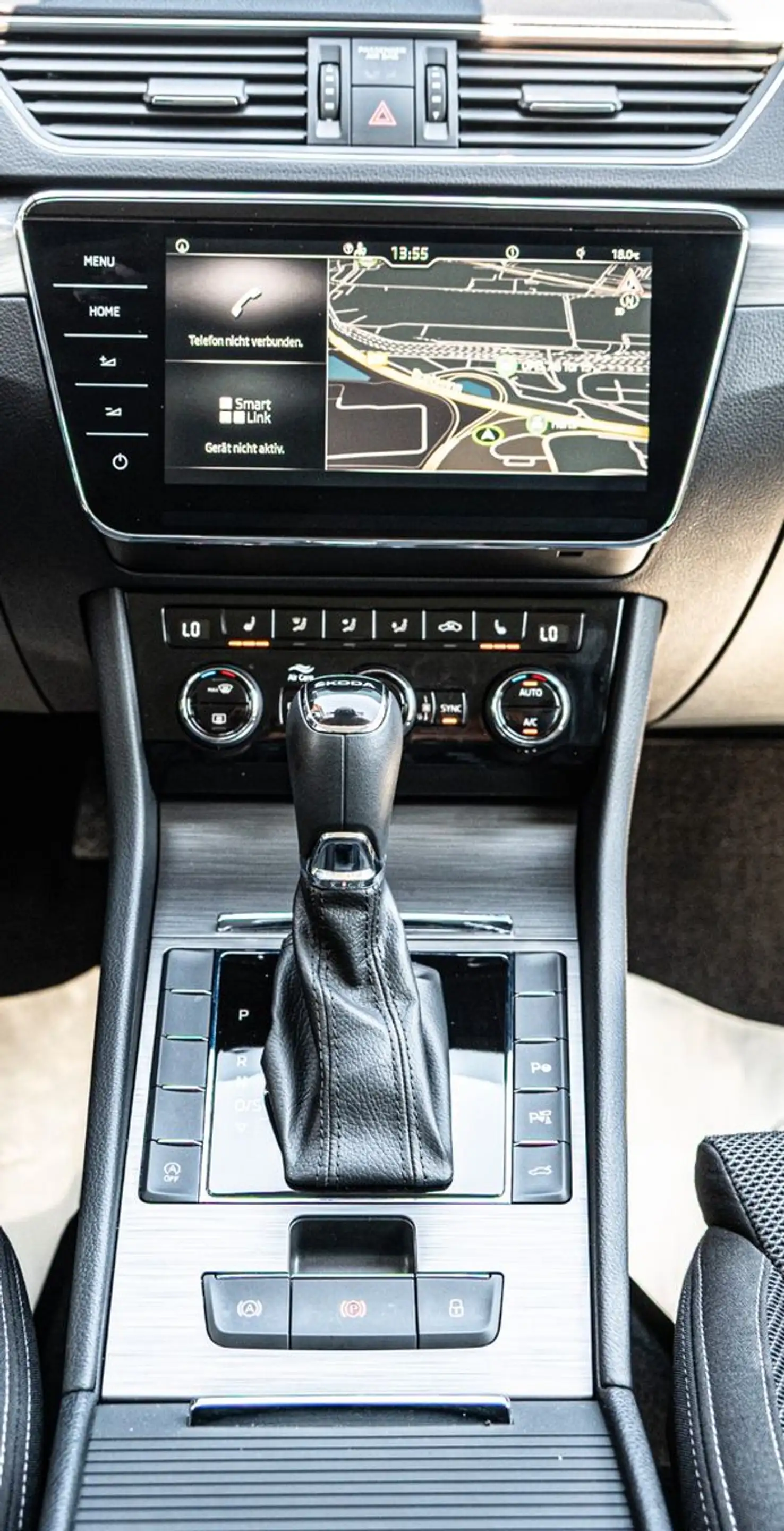 Skoda Superb Style DSG|VIRTUAL|ACC|LHZ|SHZ|AHK|SPURH. — photo 23