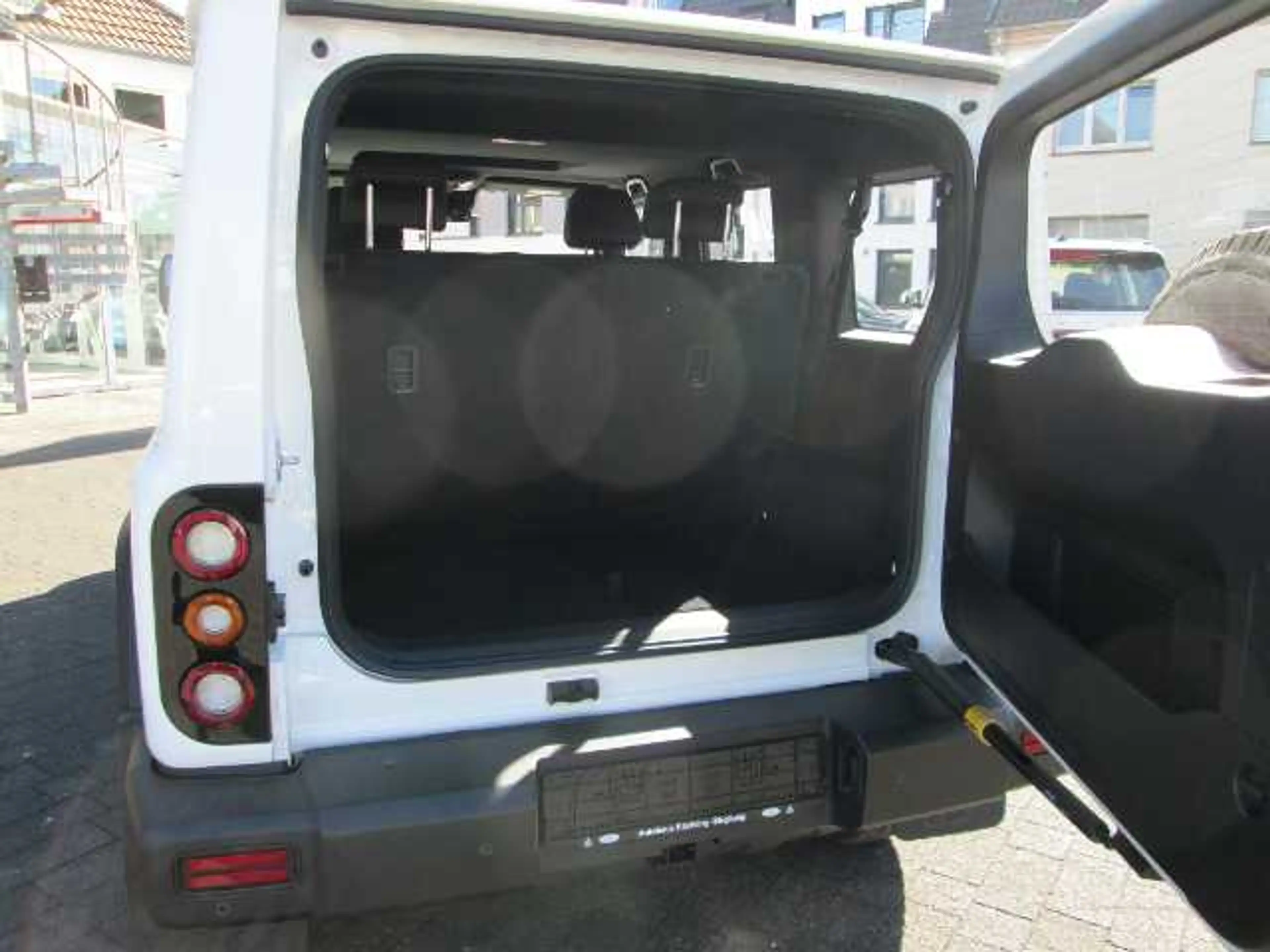 BAW 212 , 2,0 TCI 4WD inkl. Anhängerkupplung — photo 12