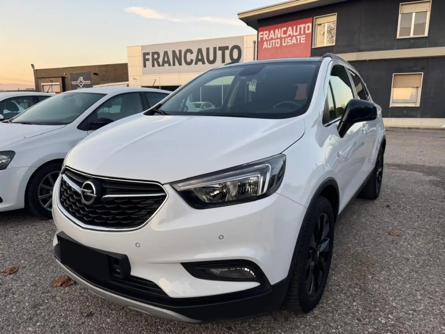 Opel Mokka X 1.6 CDTI Ecotec 136CV 4x2 Start&Stop Business X NE Bianco - 1