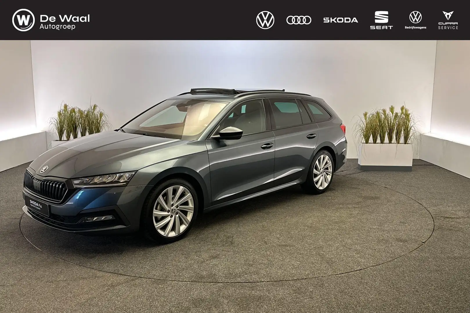 Skoda Octavia Combi 1.0 e-TSI 110pk DSG Style | Trekhaak Zwenkba Gris - 1