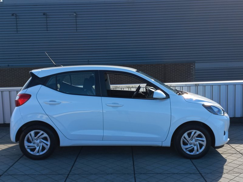 Hyundai i10 1.0 Comfort 5-zits **WORDT VERWACHT!!** AUTOMAAT! — photo 6