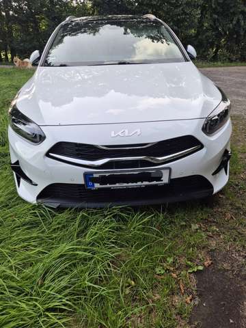 Kia Ceed SW / cee'd SW SW 1.5 T-GDI DCT7 OPF (48V Mild Hybrid) Spirit