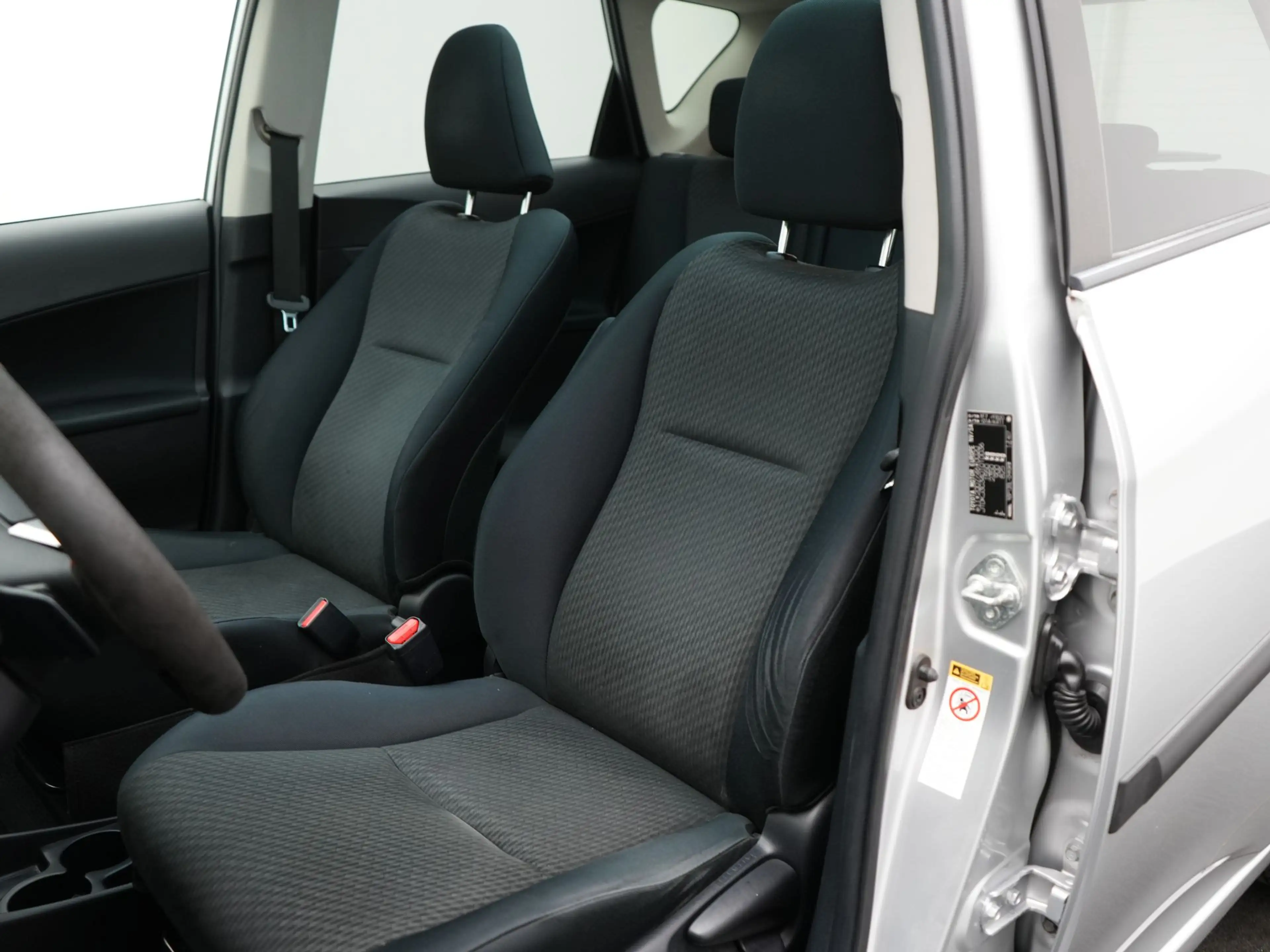 Toyota Verso-S 1.3 VVT-i Aspiration | NL Auto | Panoramadak | Dea — photo 7