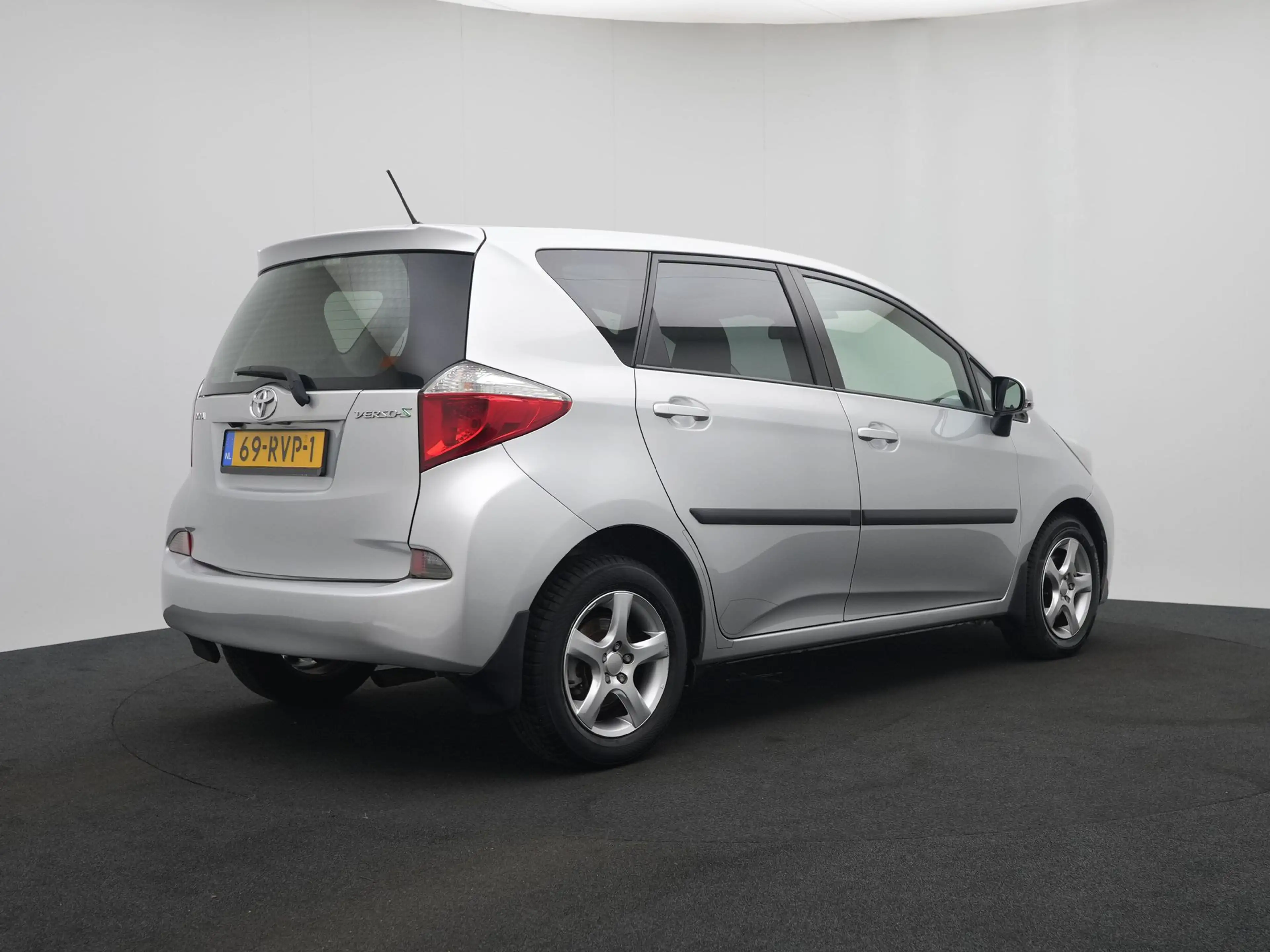 Toyota Verso-S 1.3 VVT-i Aspiration | NL Auto | Panoramadak | Dea — photo 2
