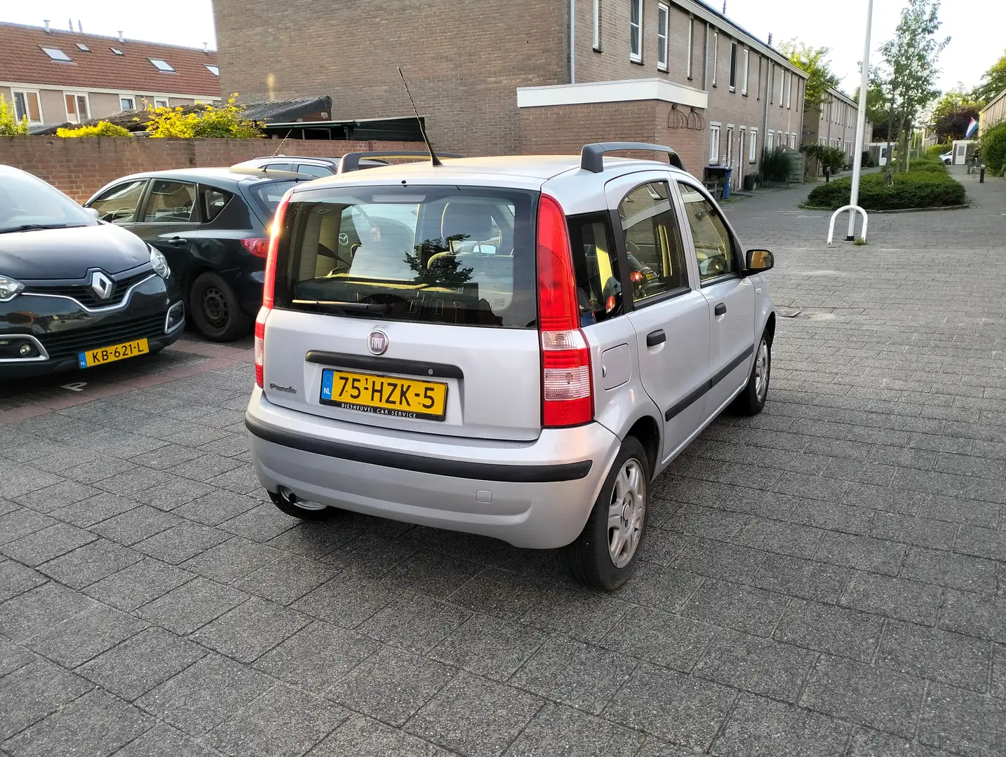 Fiat Panda Panda 1.2 Edizione Cool Grijs - 2