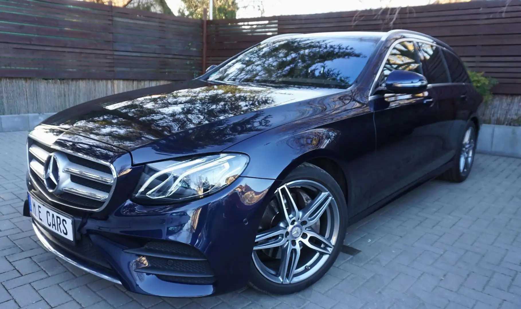 Mercedes-Benz E 220 E 220 AMG Totw Klima Leder Kamera Sound el Modrá - 1
