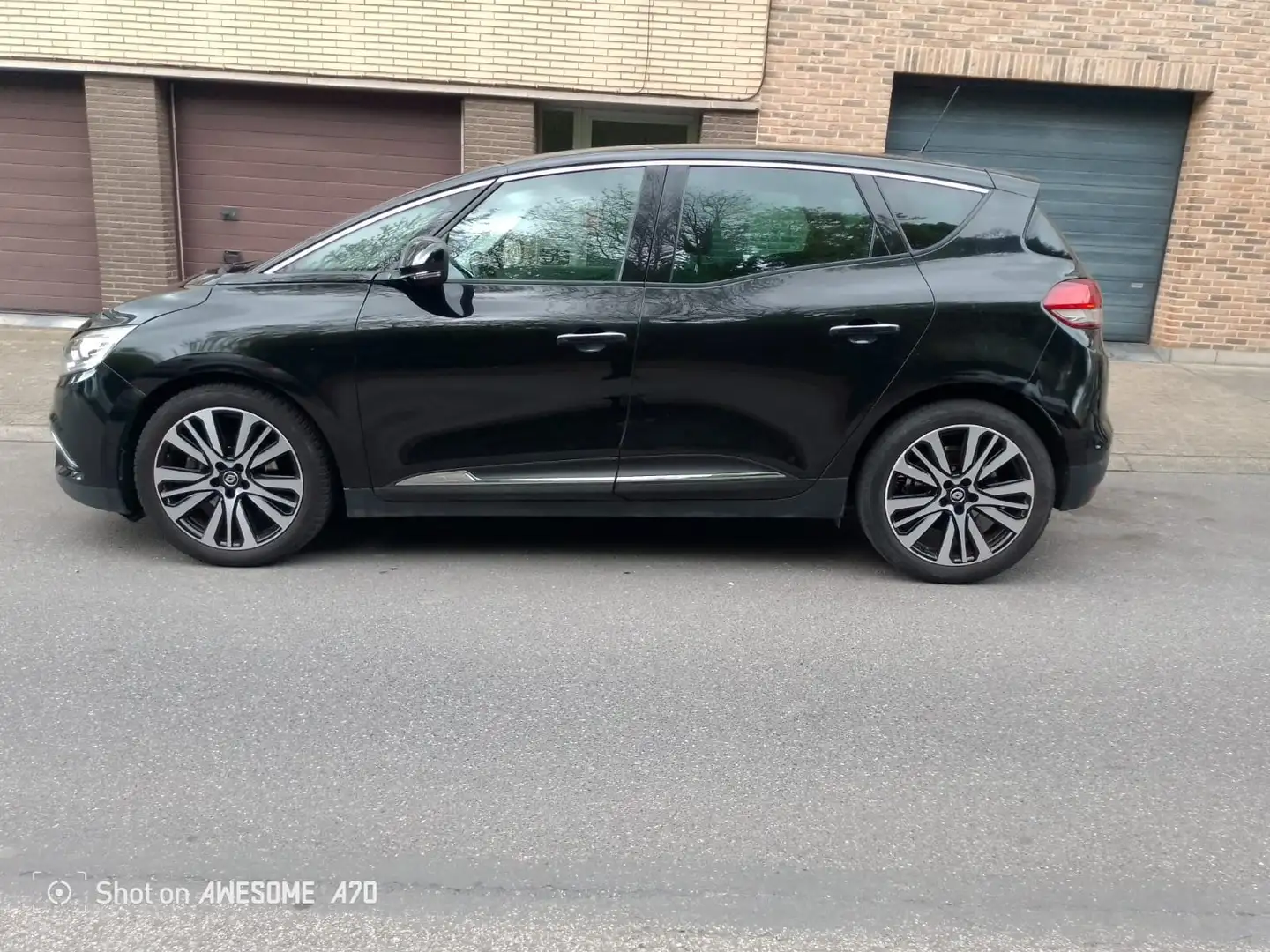 Renault Scenic Zwart - 1