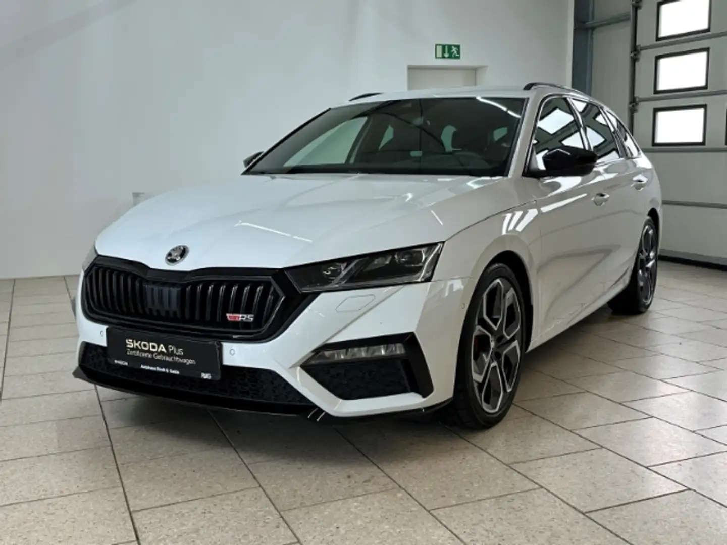 Skoda Octavia Combi RS Plus 2.0 TSI DSG Matrix ACC HUD Weiß - 2