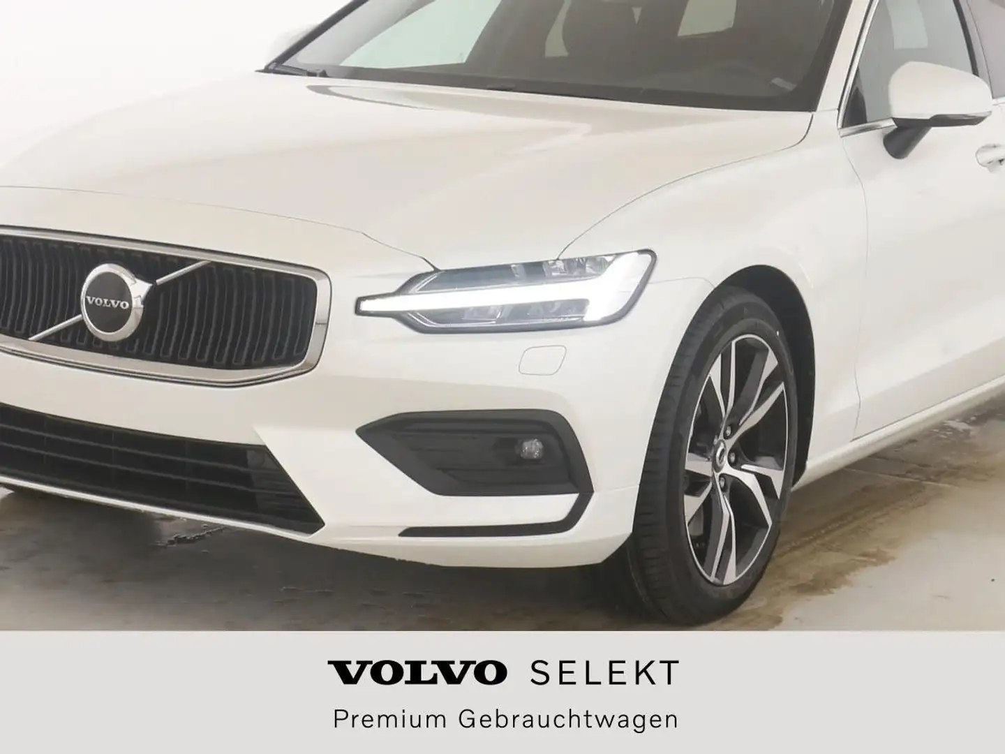 Volvo V60 B4 Core*RADAR*KAMERA*E-SITZ2*VOLL-LED*LEDER White - 2