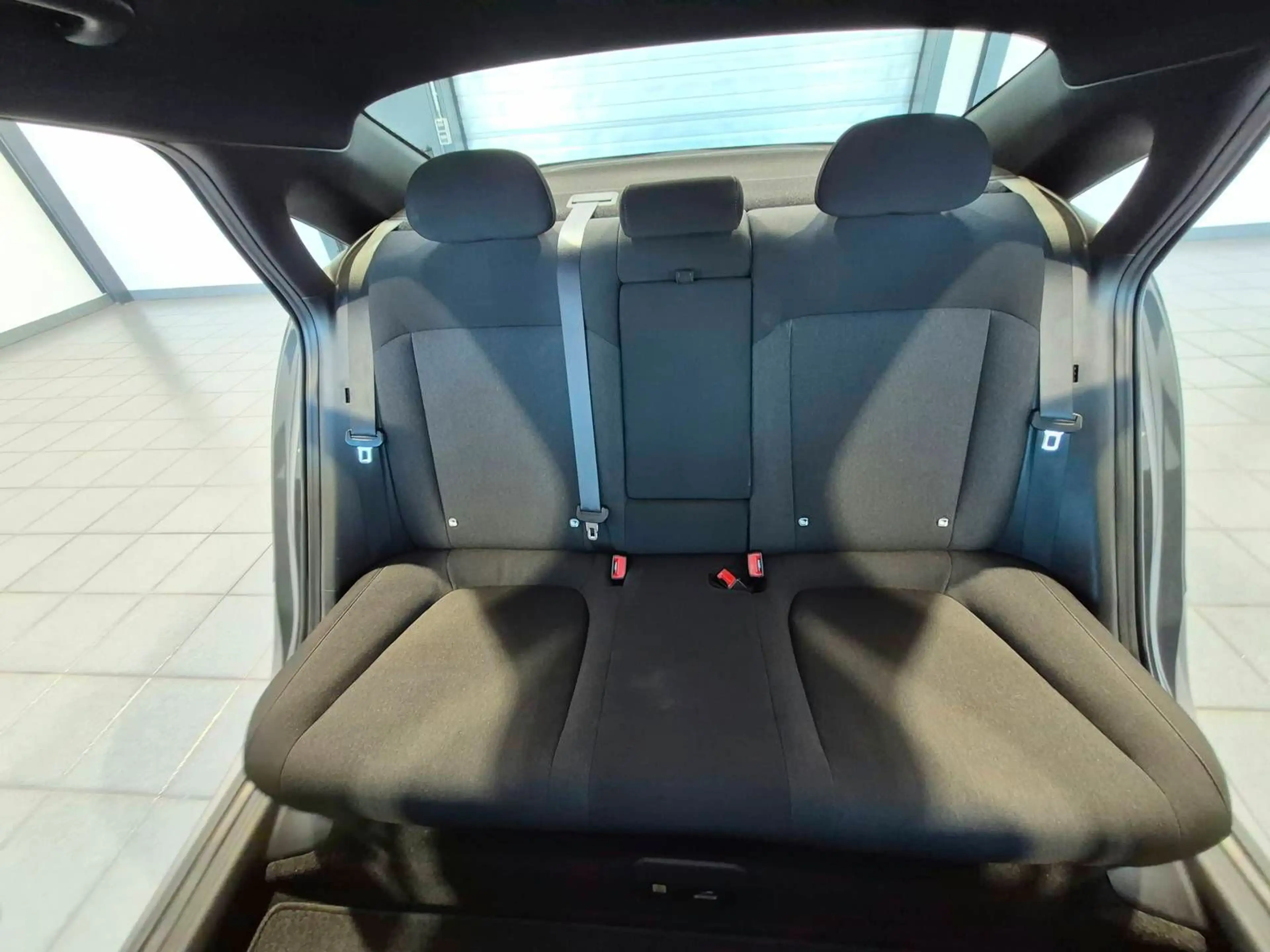 Hyundai IONIQ 6 Dynamiq 53kWh ACC|Navi|LED|Kamera — photo 14