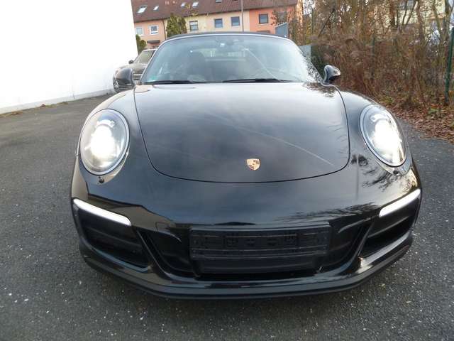 Porsche 991 Carrera 4 GTS Cabriolet