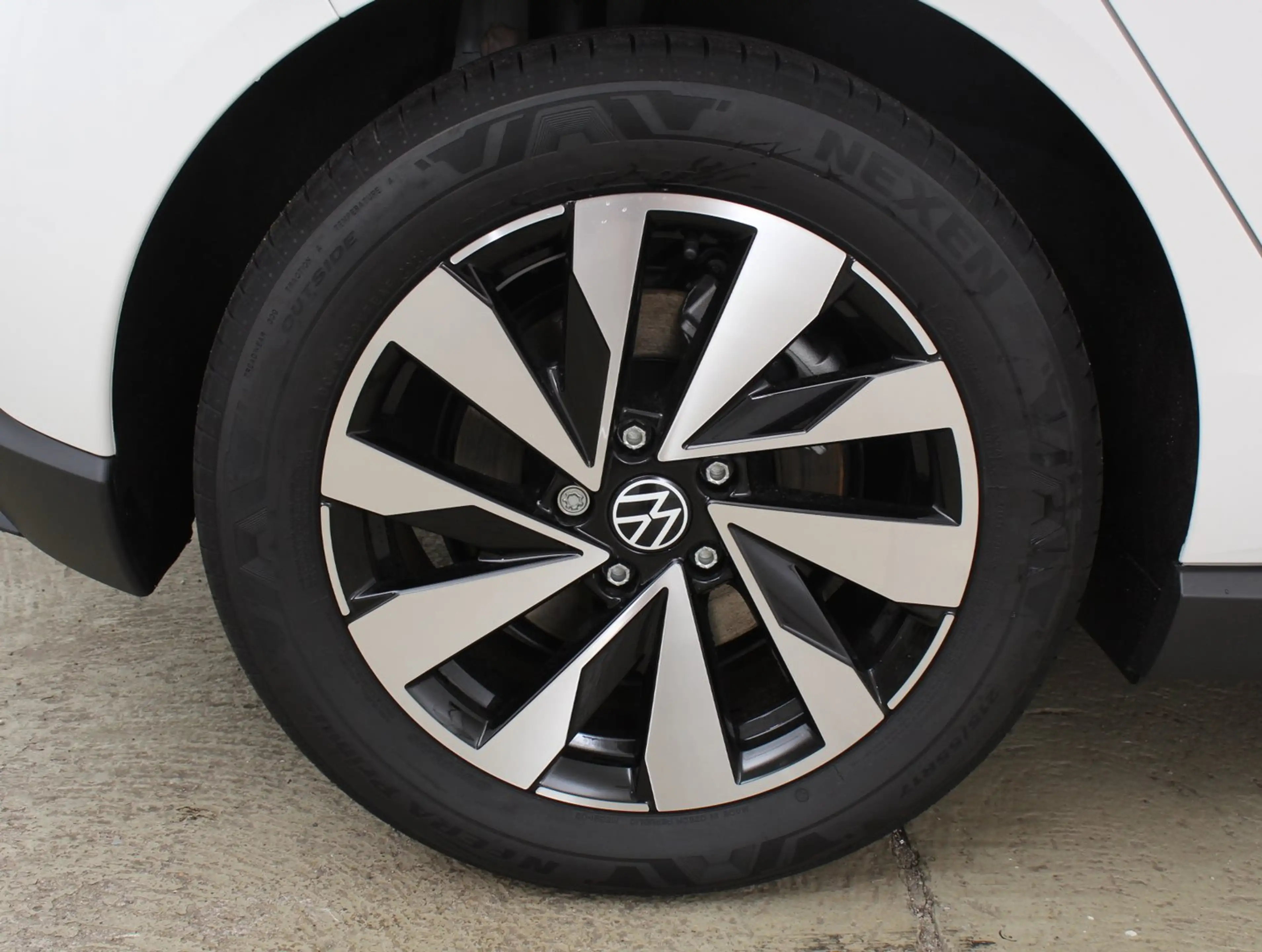 Volkswagen ID. Polo VW ID. Polo Life Edition 155 kW - 52 kWh — photo 4