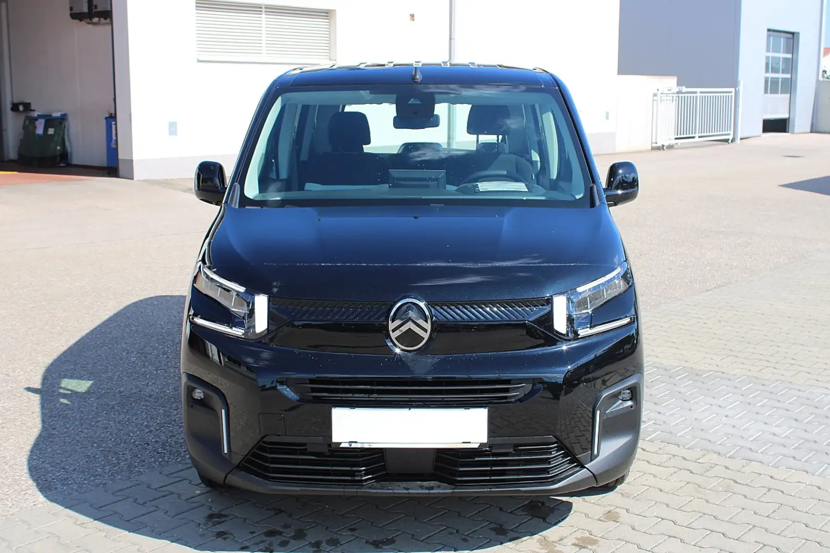 Citroen Berlingo BlueHDi 100 S&S Plus M Schwarz - 2