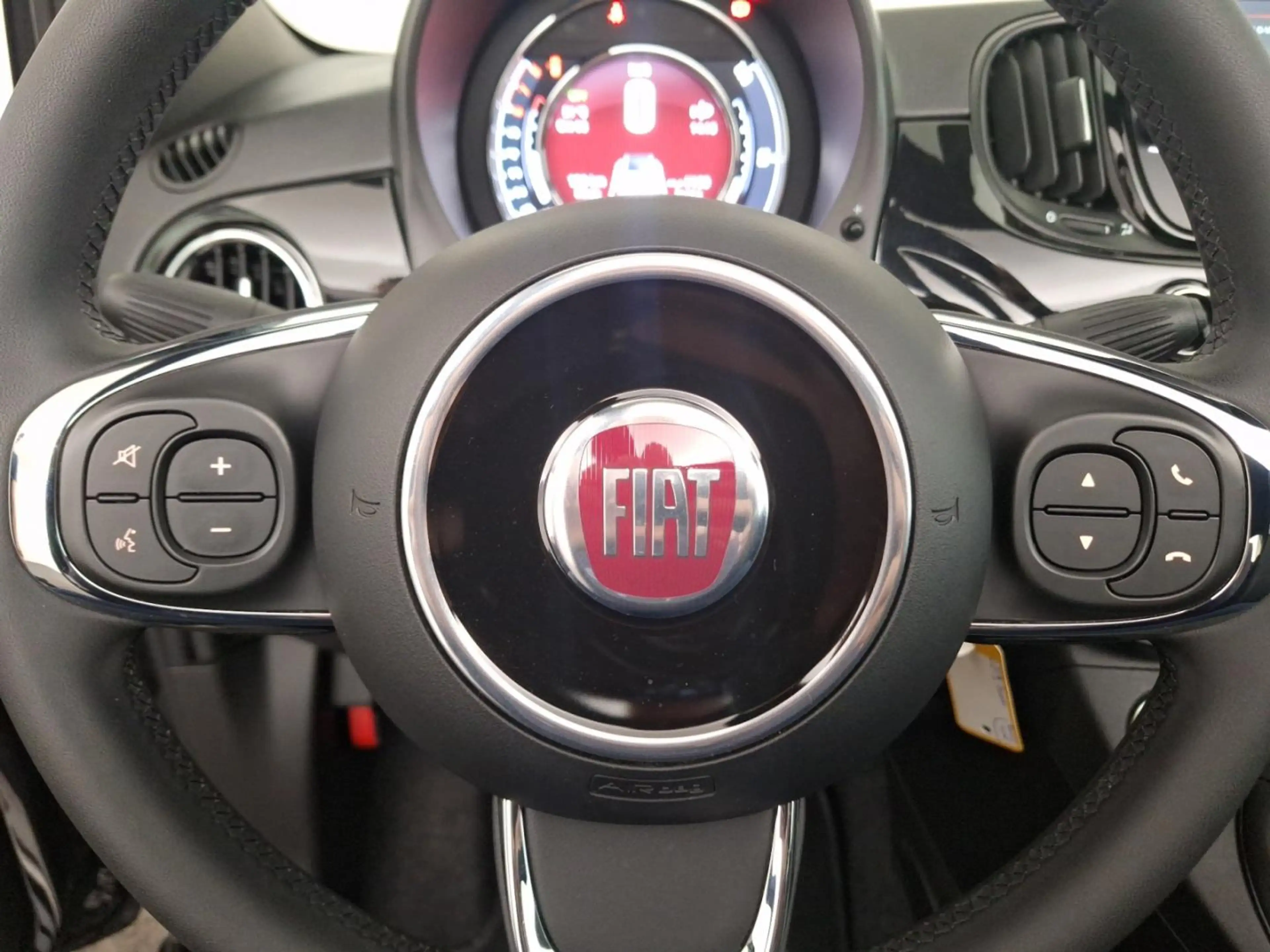 Fiat 500C CABRIO DOLCE VITA *SENSOREN ACHTER*DAB*GPS*CARPLAY — photo 11
