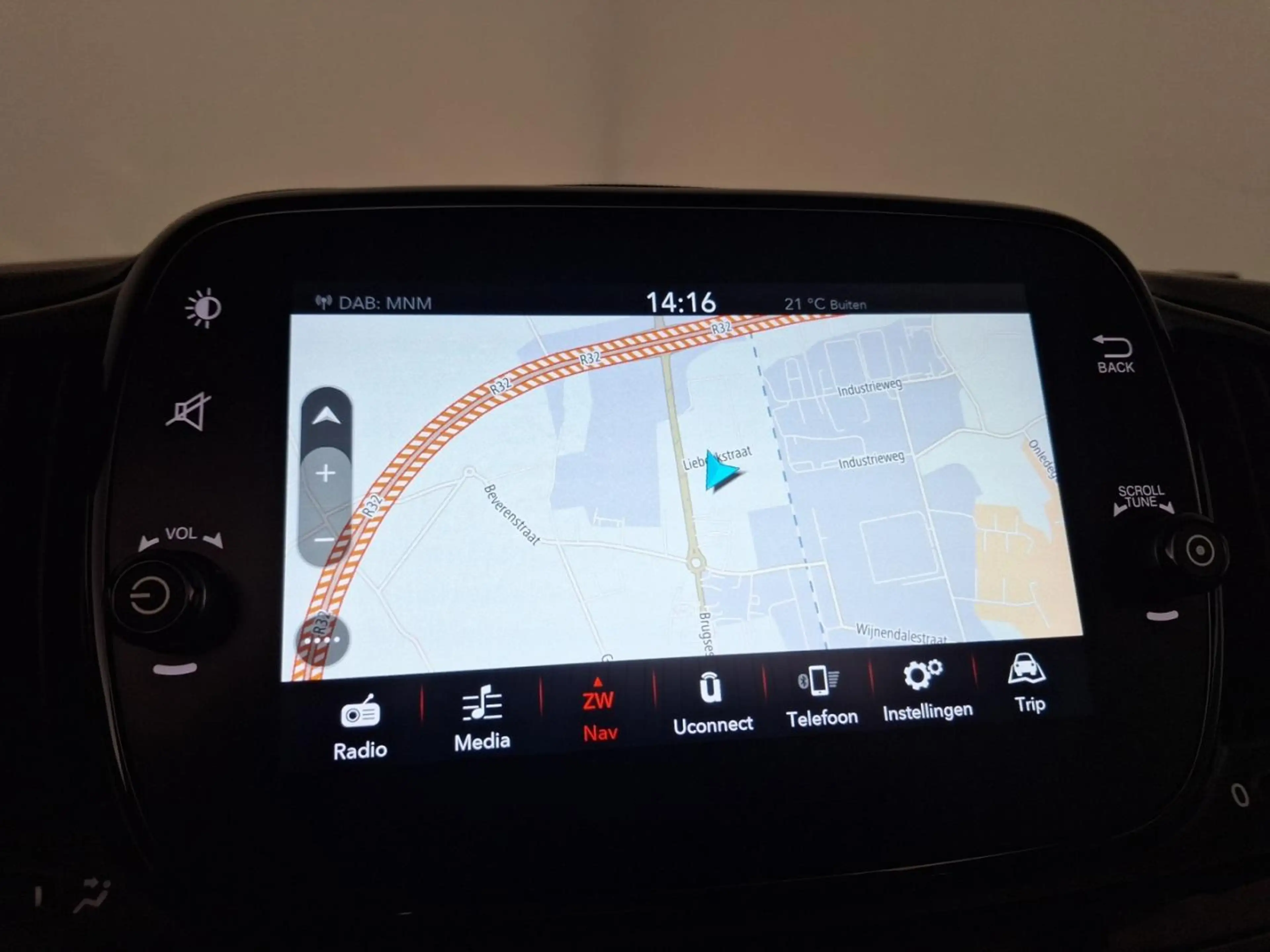 Fiat 500C CABRIO DOLCE VITA *SENSOREN ACHTER*DAB*GPS*CARPLAY — photo 13